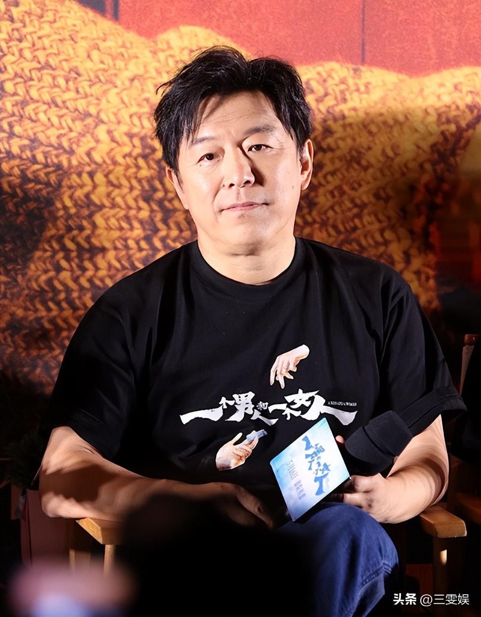 钱再多有什么用？51岁百亿影帝黄渤现状曝光，蓝盈莹说的半点没错-图2