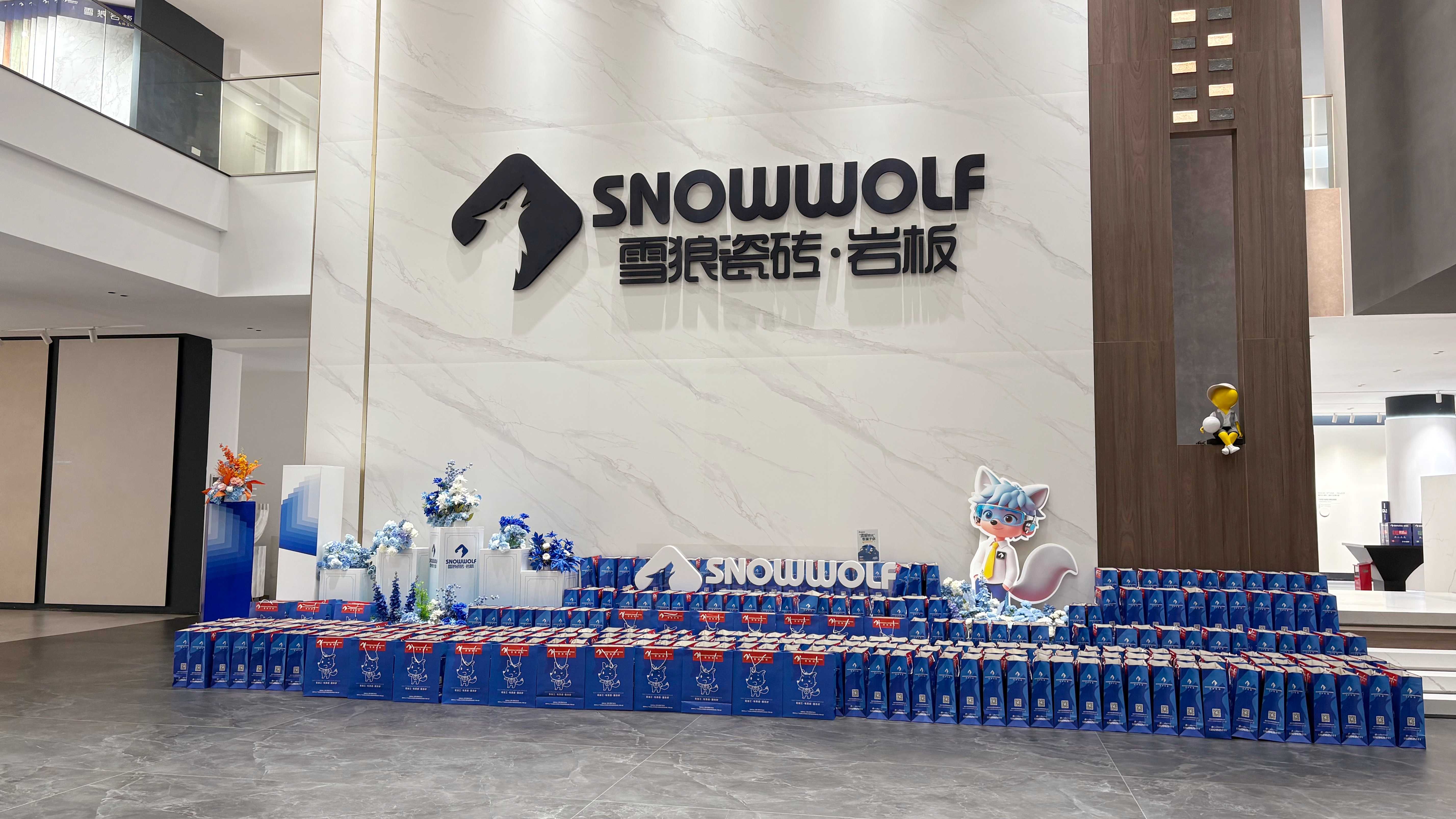 下一篇：好岩板・源自源头工厂，与雪狼共探智造硬实力