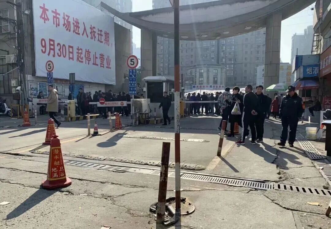 流量枯竭与成本重压之下,瓷砖经销商加速“逃离”卖场